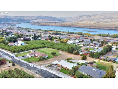 2803 E 12th St, the Dalles, OR 97058 - photo 7