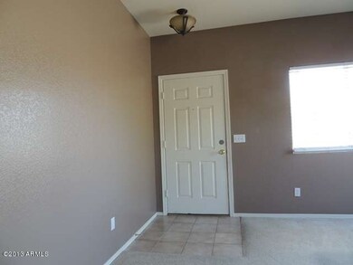 023-378657 Foyer