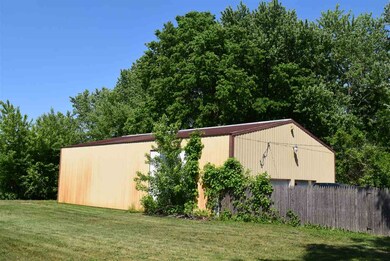 2724 S Grant St, Muncie, IN 47302 - photo 7