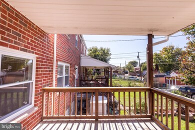 1014 Foxridge Ln, Essex, MD 21221 - photo 4