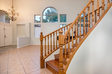 3447-N-Sapphire-Circle-5-Stairway
