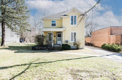 1940 Leonard St NW, Grand Rapids, MI 49504 - photo 3