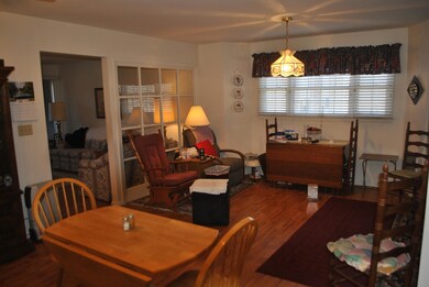 Kitchen / Sitting Room