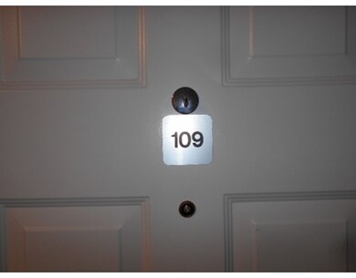 85 Whitman St unit 109, East Weymouth, MA 02189 - photo 3