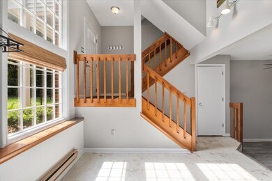 204 Tall Oaks Dr unit A, Weymouth, MA 02190 - photo 2