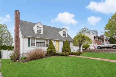 91 Rockcrest Dr, Cranston, RI 02920 - photo 4