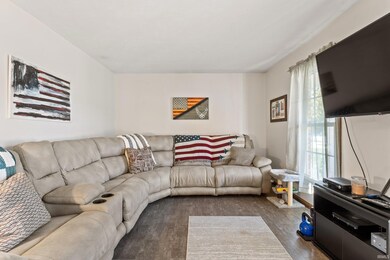 57110 Pine View Dr, South Bend, IN 46619 - photo 4