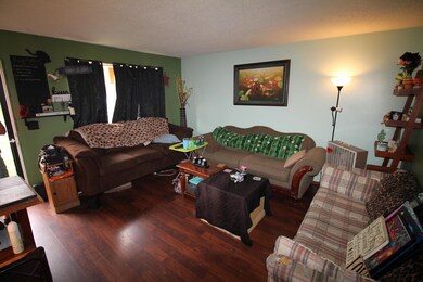 2710 Moundcrest St, Columbus, OH 43232 - photo 3