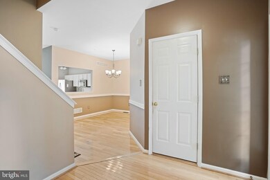 59 Chadwick Cir, Norristown, PA 19403 - photo 2