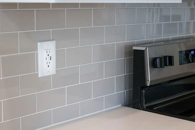 1575 Cedars Rd unit Redbud, Lawrenceville, GA 30045 - photo 4