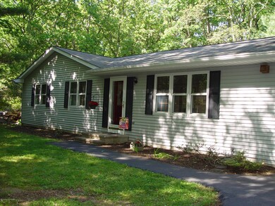 485 Cays Rd, Stroudsburg, PA 18360 - photo 2