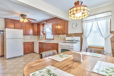Dining Area / Kitchen