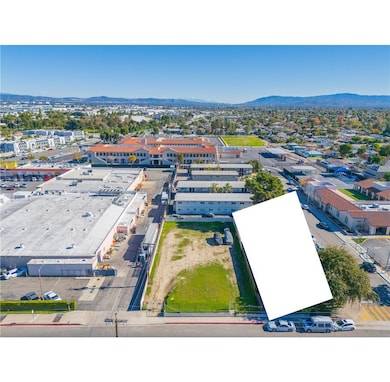 934 N Citron St, Anaheim, CA 92805 - photo 6