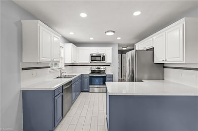 2866 Bridgeport Dr, Winston Salem, NC 27103 - photo 7