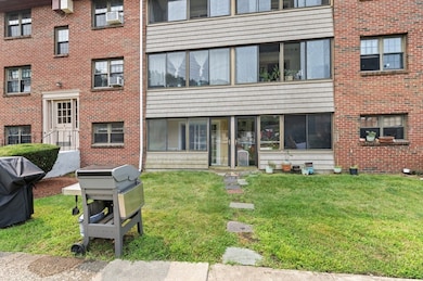 Preston Park Condominiums unit 5F, Wakefield, MA 01880 - photo 3