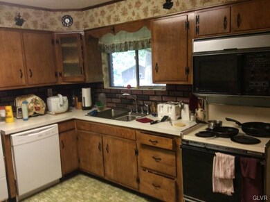 1804 Clermont St, Bethlehem, PA 18017 - photo 3