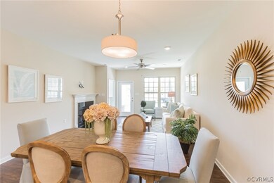 Example: Elm cafe and family room