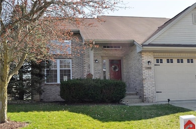 5985 Sheridan Ct, Columbus, IN 47203 - photo 2