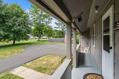 108 Holyoke St, Easthampton, MA 01027 - photo 5