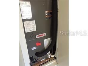 309 Shore Dr E, Oldsmar, FL 34677 - photo 4