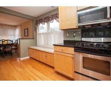 2 Walnut Ct unit 2, Rockland, MA 02370 - photo 3