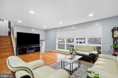 8912 Turton Dr, Philadelphia, PA 19115 - photo 7