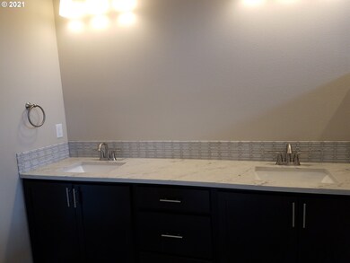 2023 SE 11th Ave, Canby, OR 97013 - photo 6