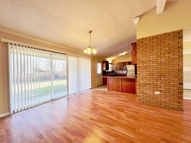 223 Wake Village Rd, Wake Village, TX 75501 - photo 5