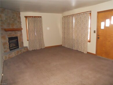 214 Wilson St, Struthers, OH 44471 - photo 6