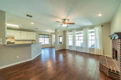 2113 Spur Ct, Denton, TX 76210 - photo 4