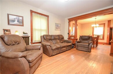 302 E Franklin St, Slatington, PA 18080 - photo 3