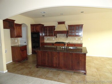 1000 S 75th St, Broken Arrow, OK 74014 - photo 5