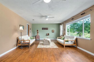 131 Lakeview Terrace, Weatherford, TX 76087 - photo 5