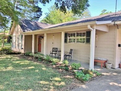 613 Maxine Ave, McComb, MS 39648 - photo 2