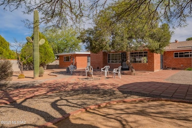 5731 E Holmes St, Tucson, AZ 85711 - photo 7