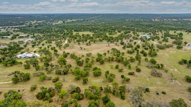 197 Inspiration Loop unit 31, Fredericksburg, TX 78624 - photo 5