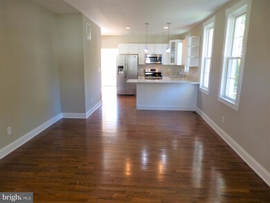 2927 Illinois Ave, Halethorpe, MD 21227 - photo 5