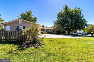 4209 Penner Ln, Fairfax, VA 22033 - photo 7