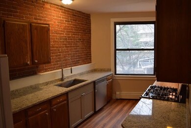 31 Station St unit 1, Brookline, MA 02445 - photo 2