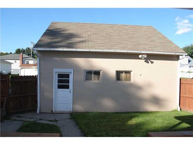 Parking Lot/Garage.