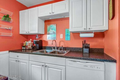 2617 Wendell Ave-12