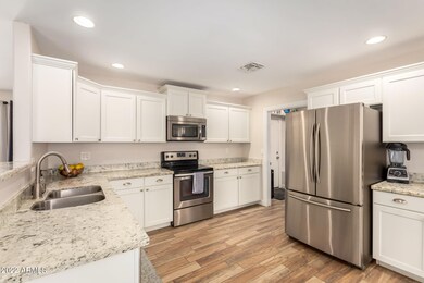 Listing_1067998_Photo_2