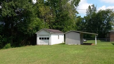 3265 Mcevoy Dr, Macon, GA 31206 - photo 4