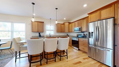 154 Chase Ct, Essex, VT 05452 - photo 3