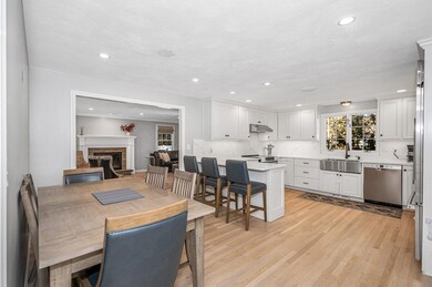 17 Harold Ave, Reading, MA 01867 - photo 4