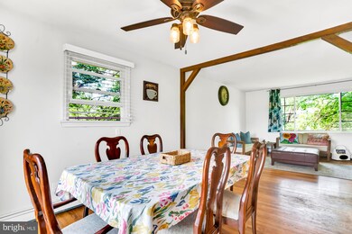 4025 E Campbell Rd, Pennsburg, PA 18073 - photo 3