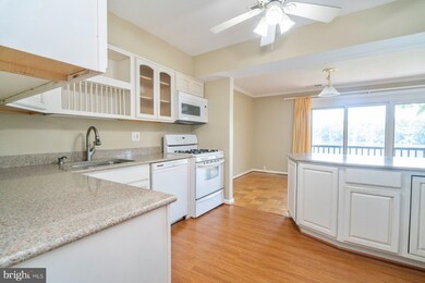 10079 Windstream Dr unit 4, Columbia, MD 21044 - photo 2