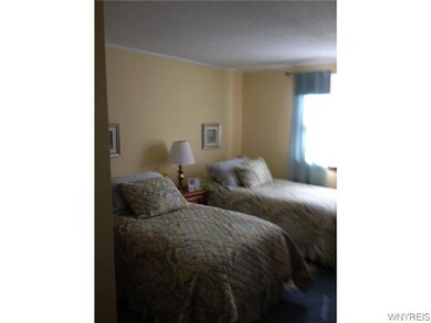 1065 Remington Dr, North Tonawanda, NY 14120 - photo 7