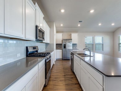 114 Isaac Millsaps Trail, Bastrop, TX 78602 - photo 6