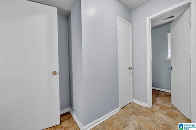 1722 6th Place Cir NW, Center Point, AL 35215 - photo 5